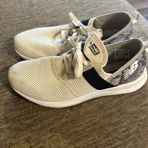 New balance shoes